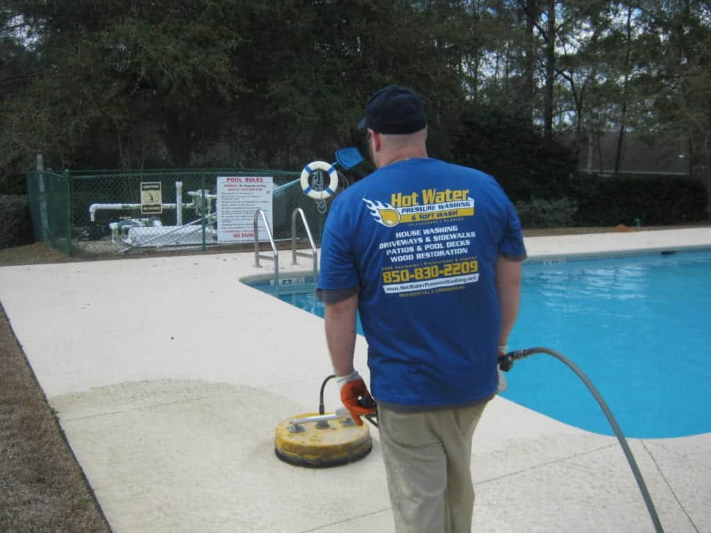 Pool deck cleaning