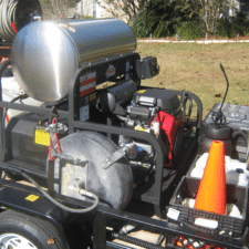 5.5 gallon per minute hot water pressure washing machine.